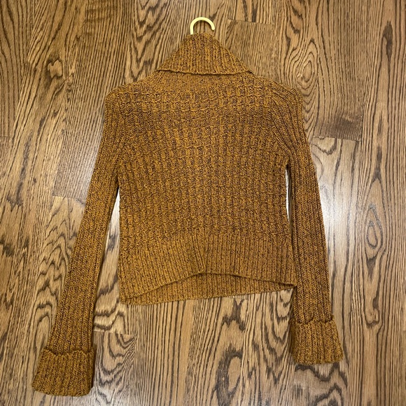 Free People XS Burnt Orange/Tan Cowl Neck Sweater - worn about 10 times - Picture 2 of 3